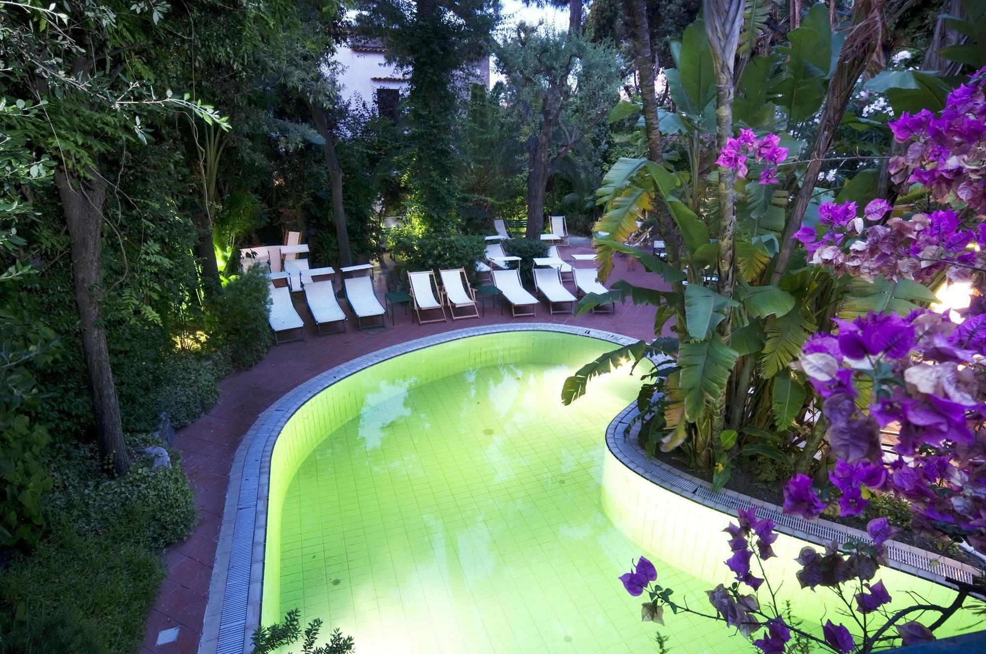 Hotel La Villarosa Terme Ischia Konforlar fotoğraf
